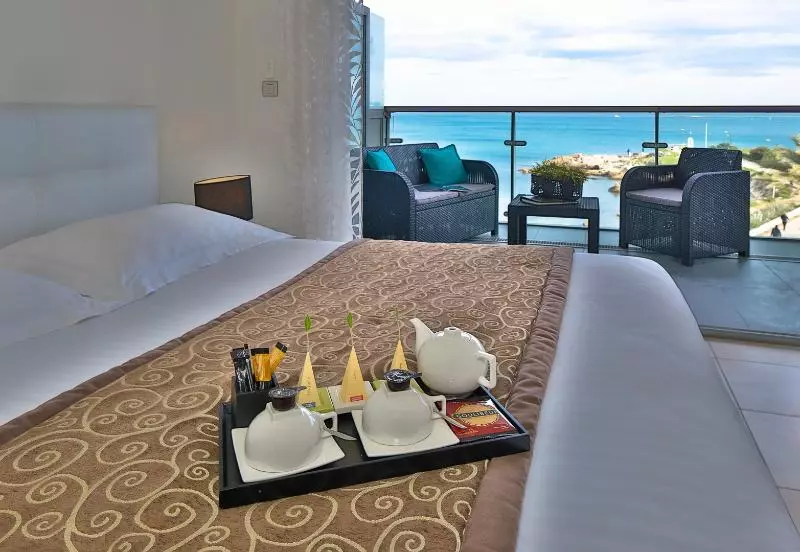 سوییت با چشم‌انداز دریا, Royal Antibes   Luxury Hotel, Résidence, Beach & Spa