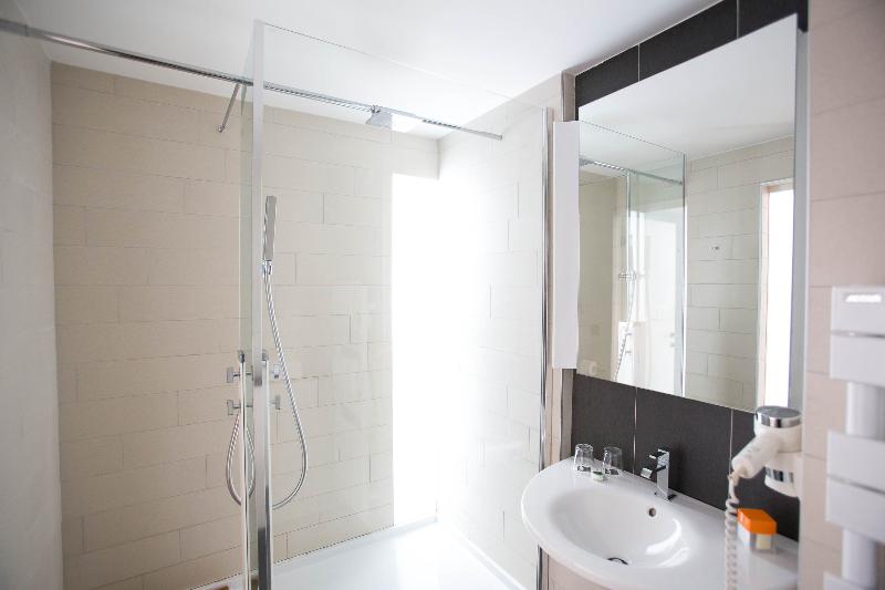 수피리어 룸 도시 전망, Royal Antibes   Luxury Hotel, Résidence, Beach & Spa