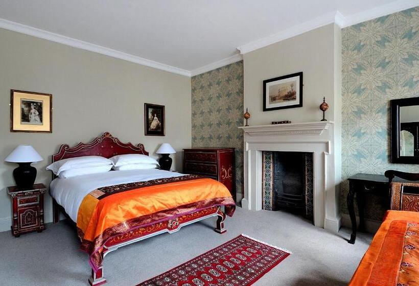 غرفة سوبيريور, The William Cecil