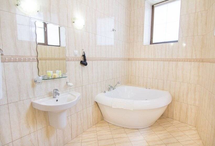 Junior Suite cu Hidromasaj, Villa Venezia