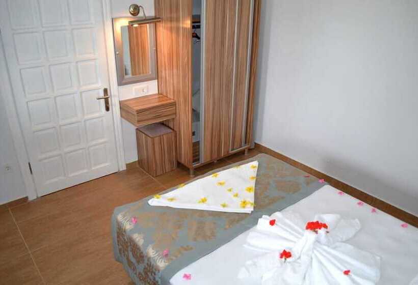 شقة غرفة واحدة, Ozukara Apart 1