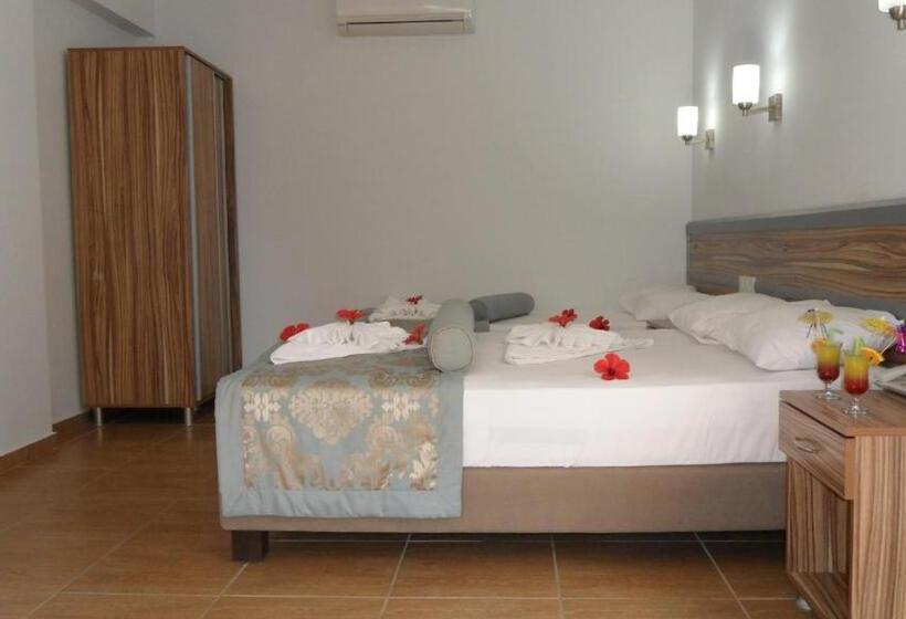 Трехместный Номер Классика, Ozukara Apart 1