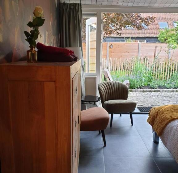 Номер Стандарт, B&b Slotstraat