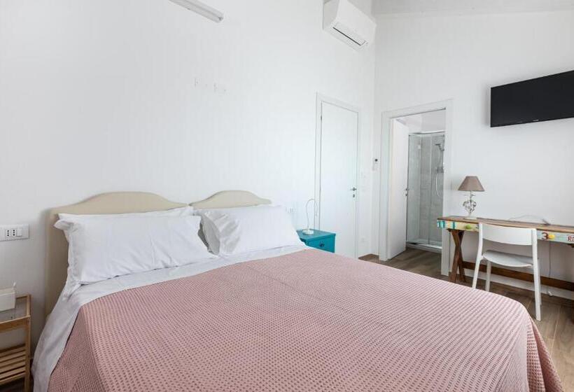 اتاق استاندارد, Ca  Mira   Room&breakfast