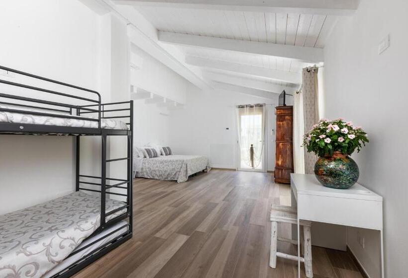 اتاق لوکس خانوادگی, Ca  Mira   Room&breakfast