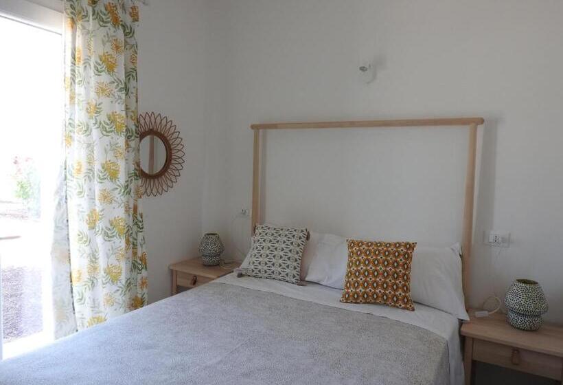 اتاق استاندارد یک نفره, Ca  Mira   Room&breakfast