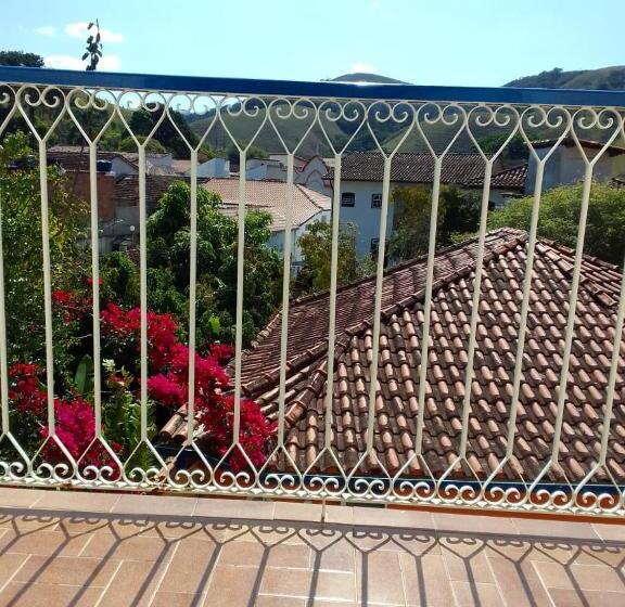 Люкс, Pousada Das Flores