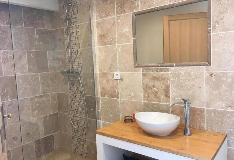 스탠다드 룸, Le Mas Du Pigeonnier