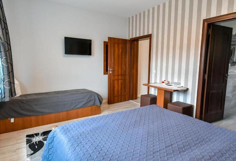 Номер Deluxe, Casa Nely