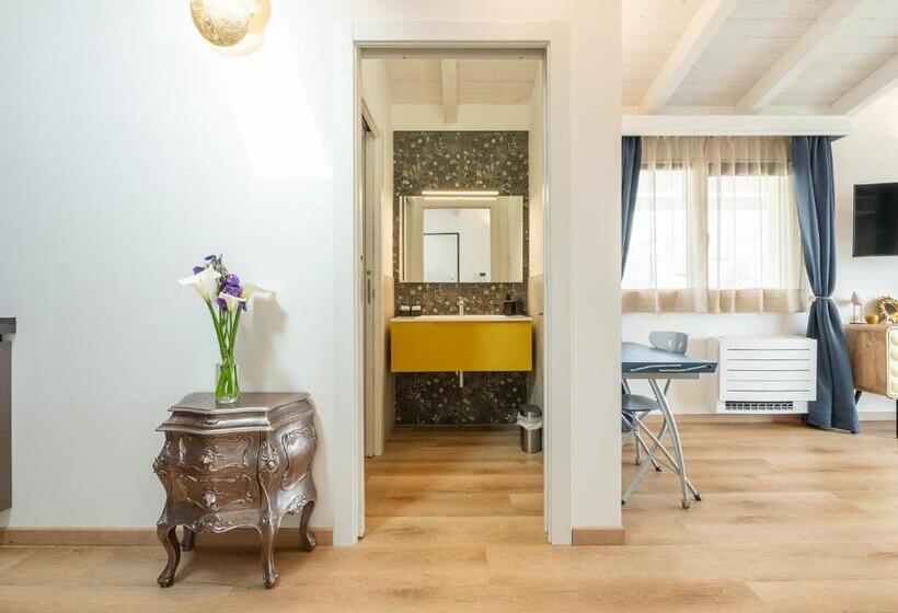 스탠다드 스튜디오 (테라스구비), Le Residenze Di Carlà   Stampace