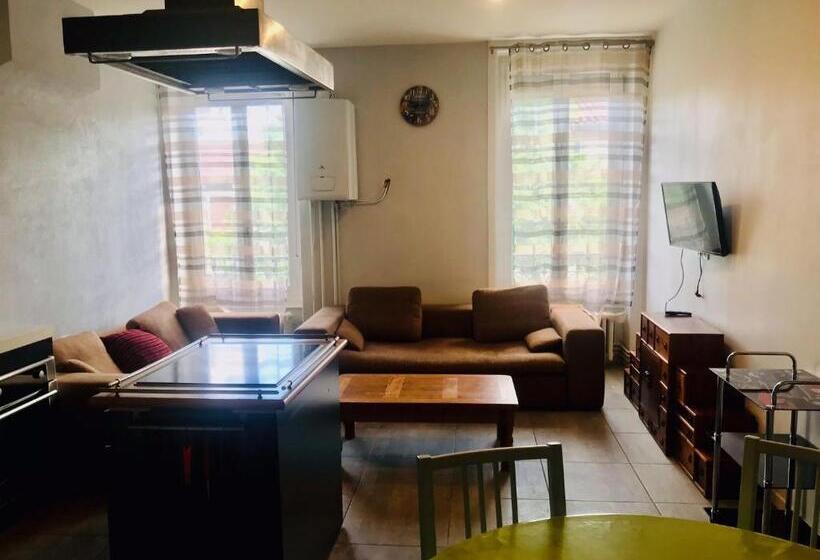 Апартаменты 2 Спальни, Appart Hotel Sathonay Rillieux Lyon