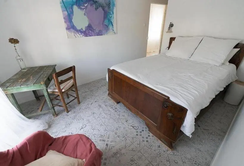 デラックスルーム, La Chambre De Seraphin