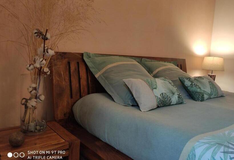 Номер Стандарт, Les Prunelliers