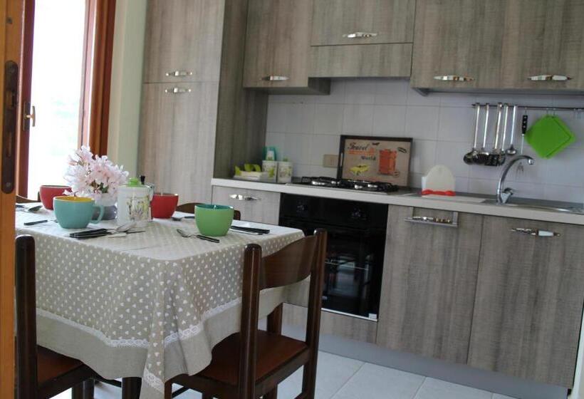 اتاق دوبلکس, Villa Paola Holidays