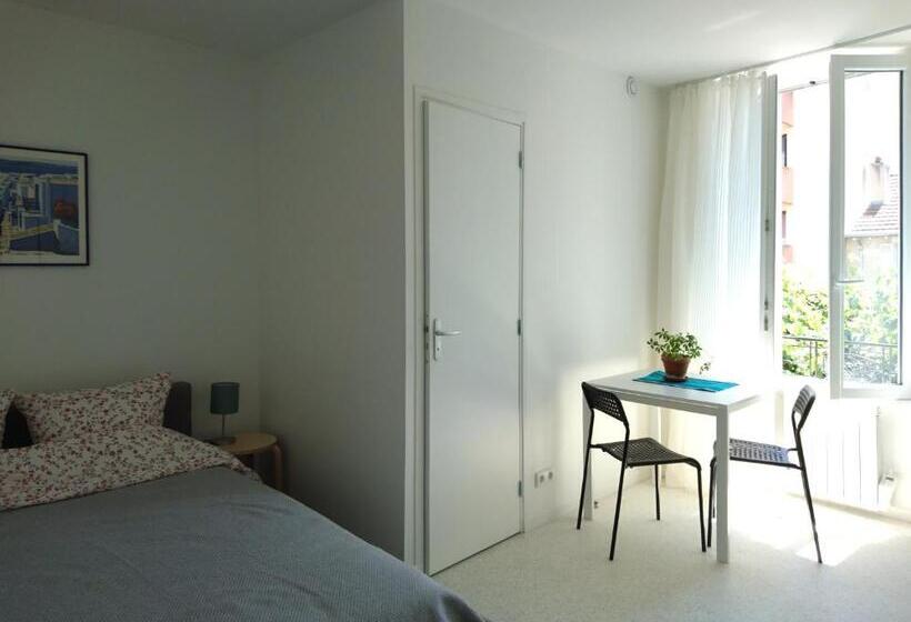 스탠다드 스튜디오, Cool Places