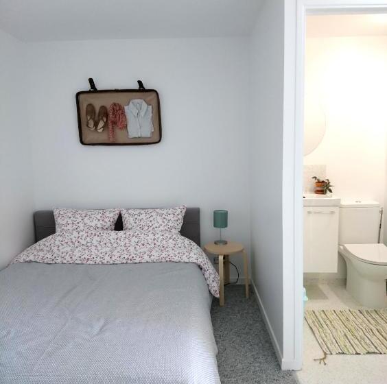 스탠다드 스튜디오, Cool Places