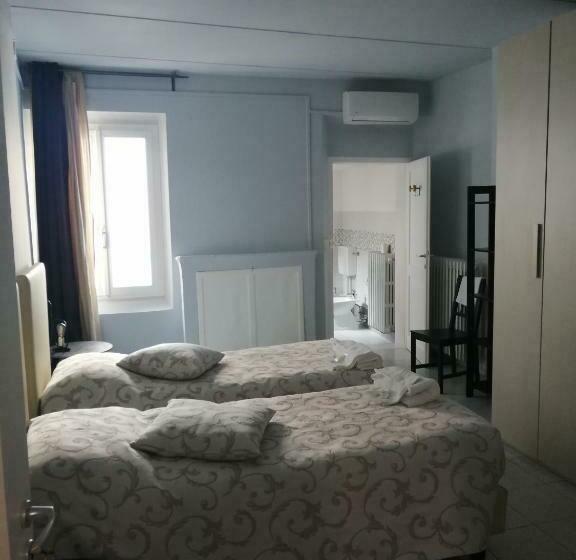 Quarto Estandar, Affittacamere La Mura