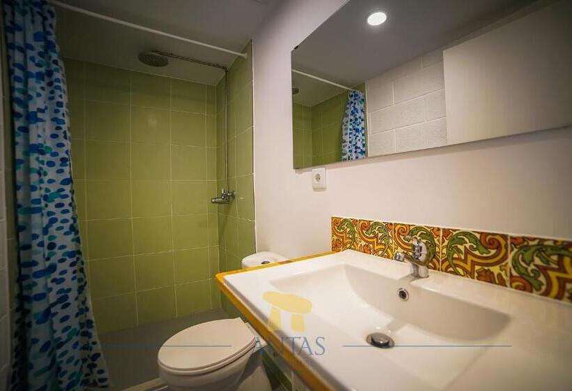 اتاق استاندارد, Antas Guest House