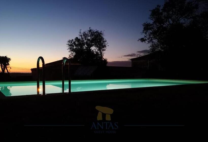 اتاق استاندارد, Antas Guest House