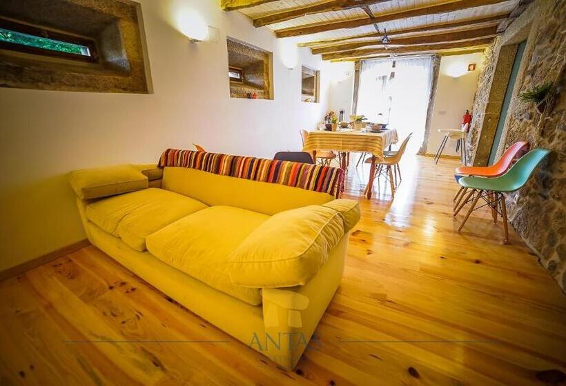 ویلای لوکس 1 خوابه, Antas Guest House