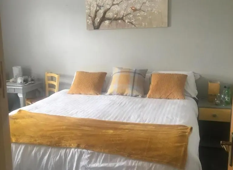 اتاق لوکس, Country House And Spa