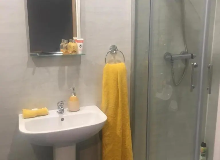 اتاق لوکس, Country House And Spa
