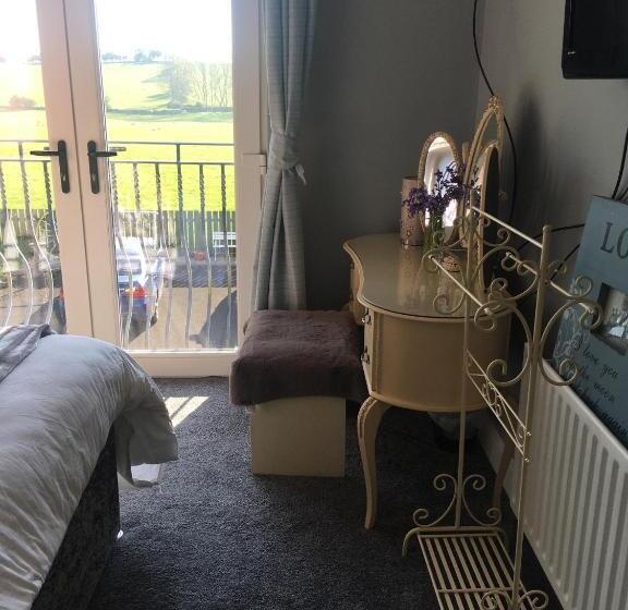 バルコニー付きデラックスルーム, Country House And Spa
