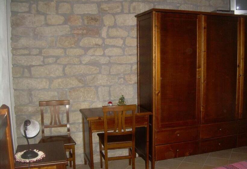 חדר סטנדרט לשלושה, Agriturismo Il Capitano