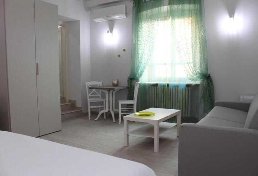 חדר סטנדרט לארבעה, B&b La Terrazza