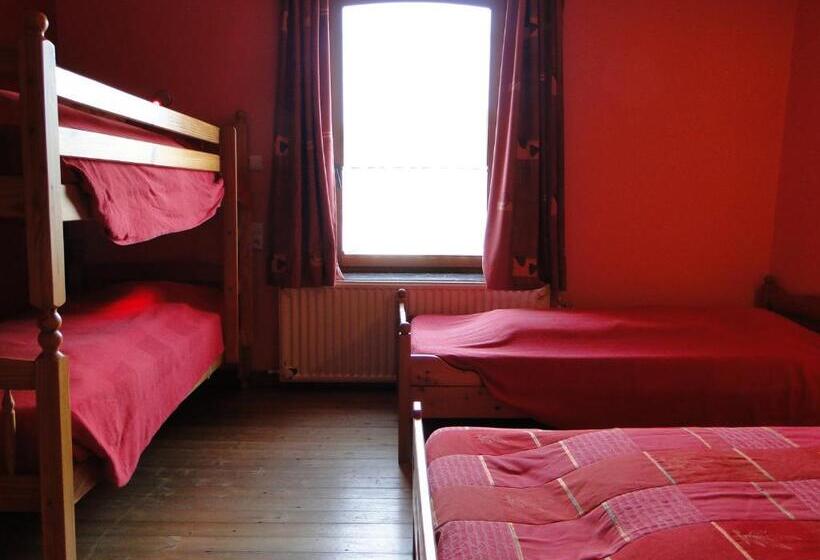 패밀리 룸 공용 욕실, Chambres D Hôtes Des Ardennes