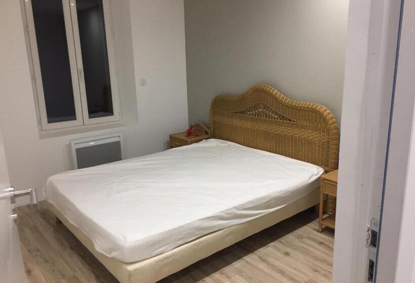 Апартаменты 1 Спальня Вид на Сад, La Cathare Appartement