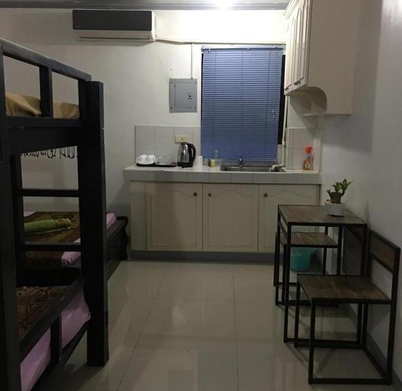 اتاق استاندارد سه نفره, Bing S Place