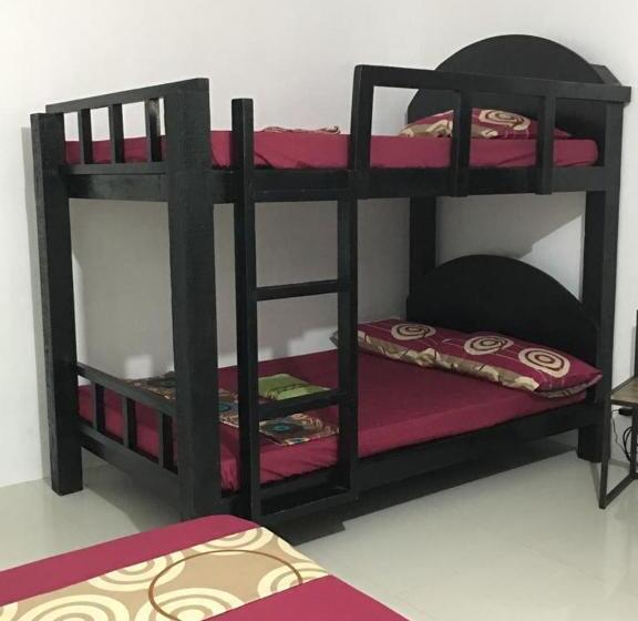 اتاق استاندارد سه نفره, Bing S Place