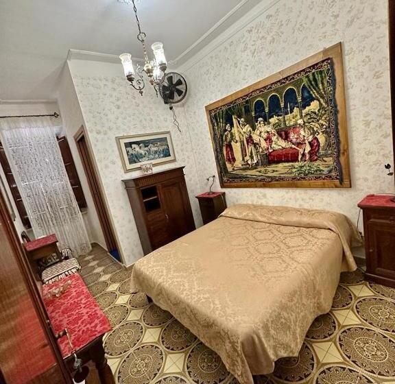 Номер Стандарт, Pensione Italia