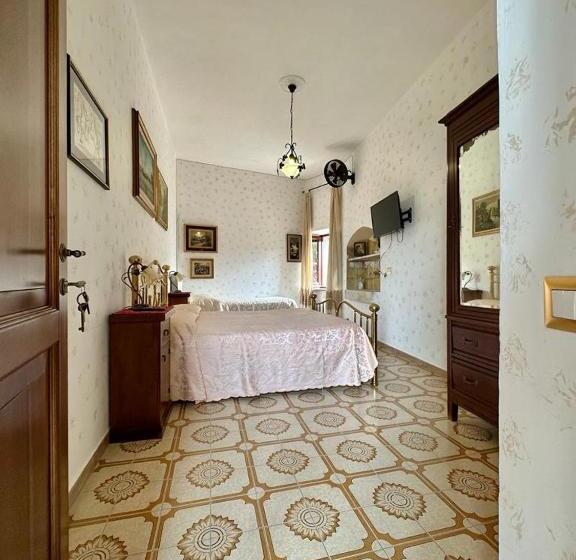 Четырехместный Номер Стандарт, Pensione Italia