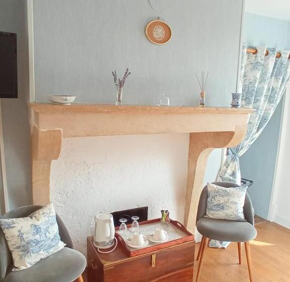 غرفة قياسية ثلاثية مطلة علي الحديقة, Maison Des Forges