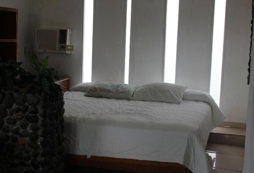 디럭스 룸, Villas Del Rey