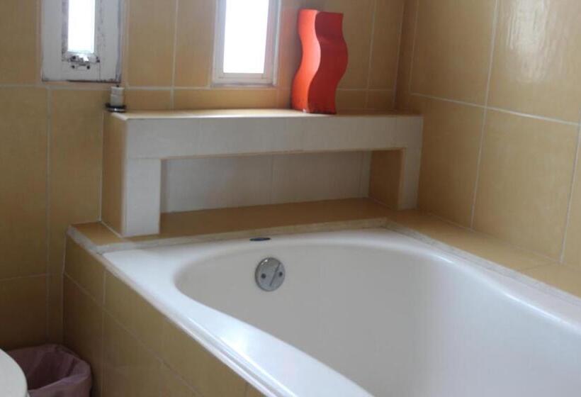 디럭스 룸, Villas Del Rey