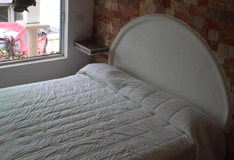 디럭스 스튜디오, Villas Del Rey