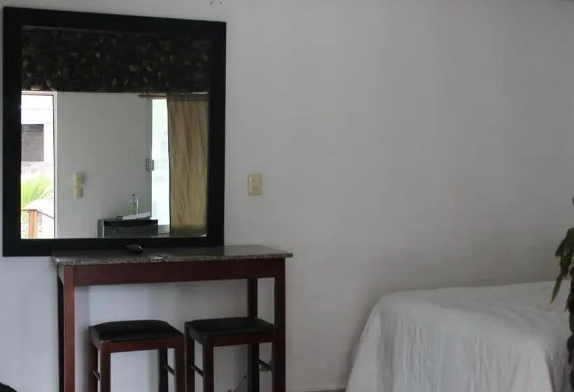 スーペリアトリプルルーム, Villas Del Rey