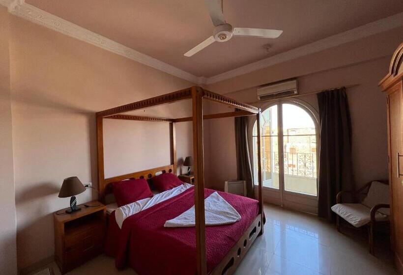 آپارتمان 1 خوابه, Comfy Apartments In Harmony House Nile View