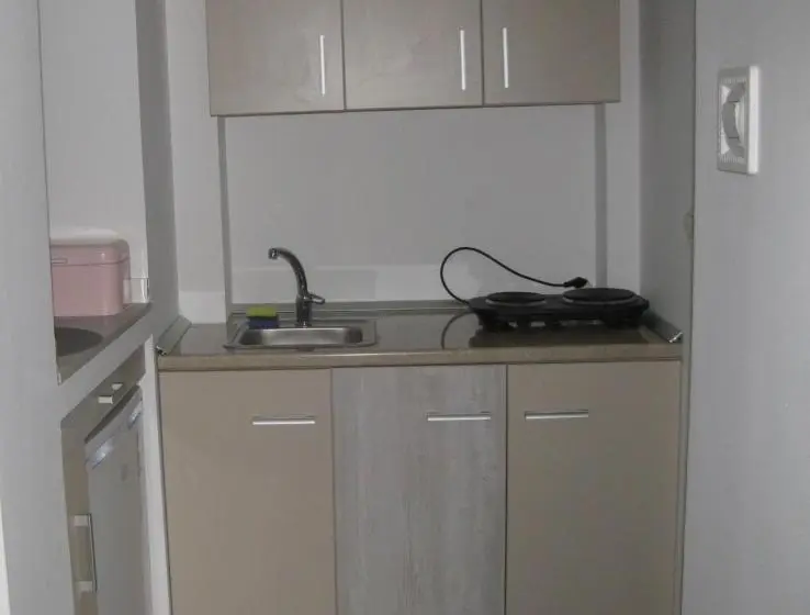 ２ベッドルームアパートメント, 4 Seasons Apartments
