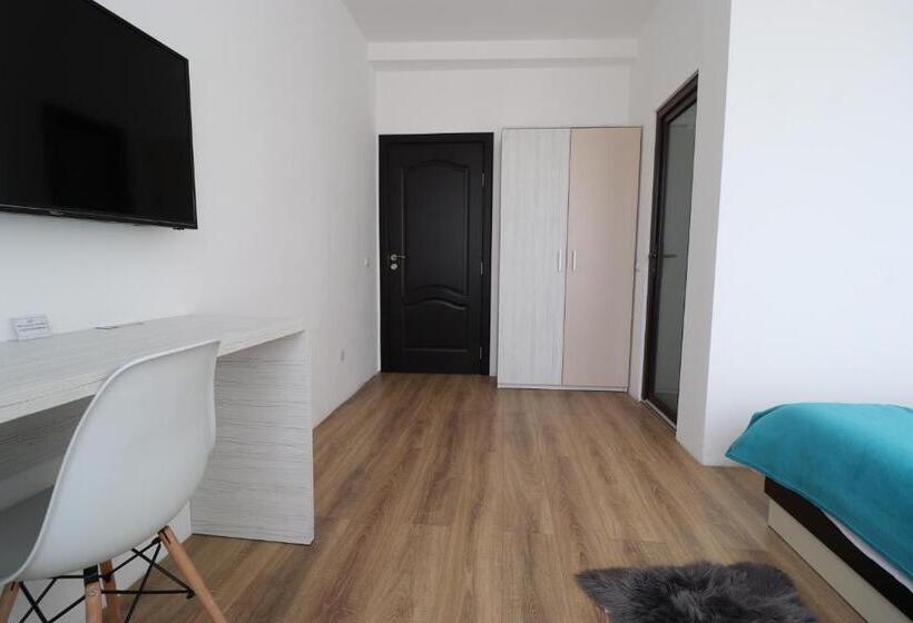 Номер Superior, 4 Seasons Apartments