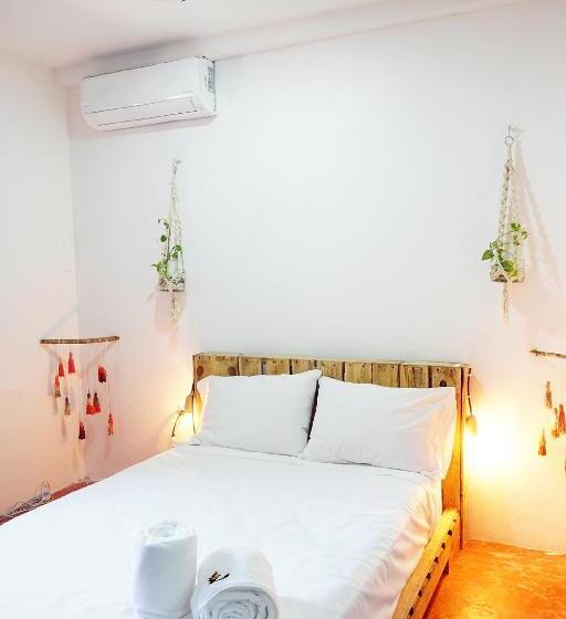 חדר סטנדרט, Red Panda Hostal