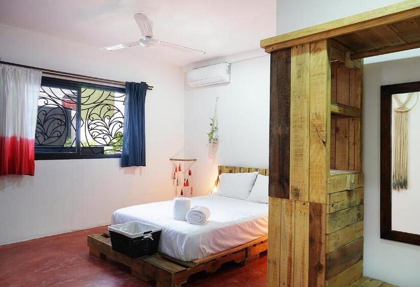 חדר סטנדרט, Red Panda Hostal