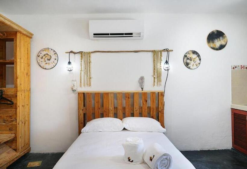 חדר סטנדרט, Red Panda Hostal