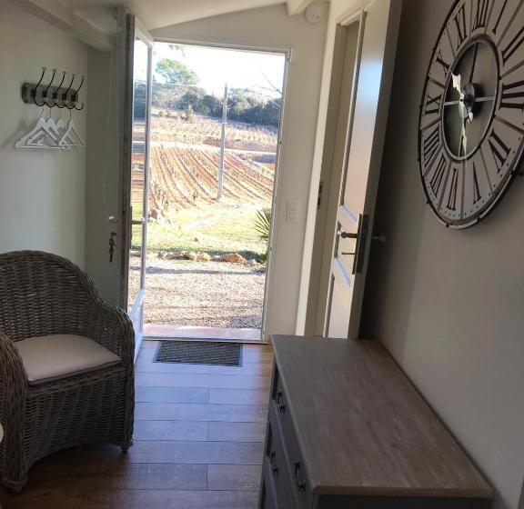 חדר דחוקס עם מיטת קינג, L  Esmerand