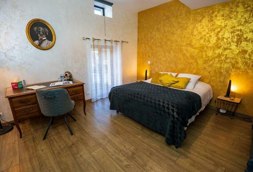 إستديو عائلى, La Chambre Enchantée