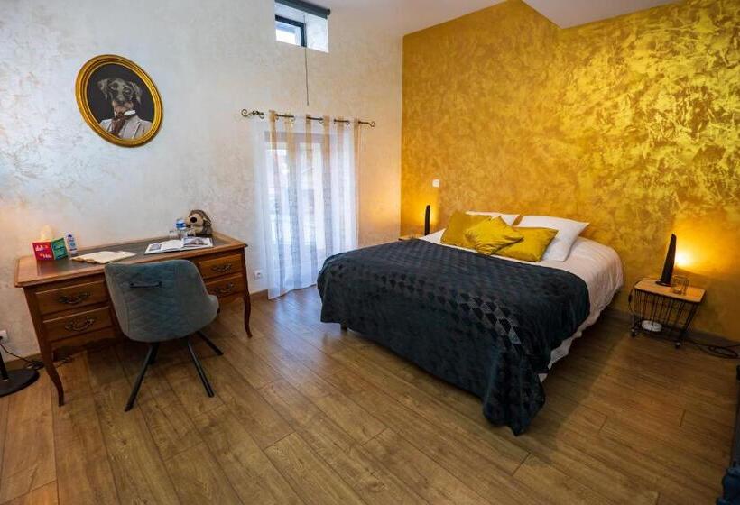 شقة 3 غرف, La Chambre Enchantée