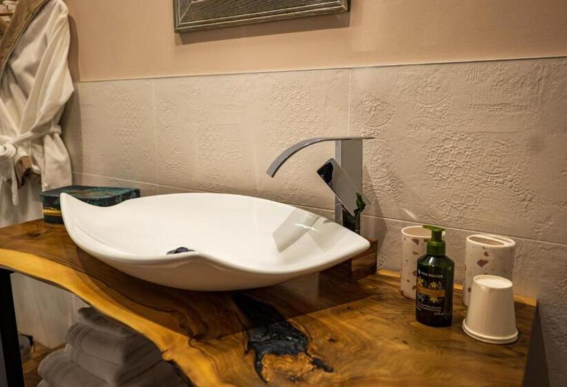 Апартаменты 3 Спальни, La Chambre Enchantée